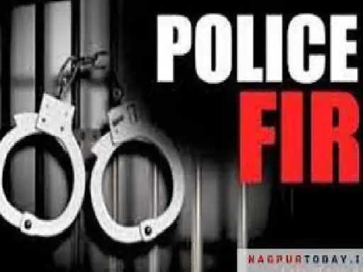 झांसी में युवती को भगा ले गया पड़ोसी लड़की घर से 1.9 लाख रुपए और गहने भी ले गई पिता ने दर्ज कराया केस