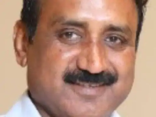 गंगा एक्सप्रेस-वे में फंसे चकबंदी अफसर का एक और कारनामा चार्ज छिनने के बाद बैक डेट में जजमेंट