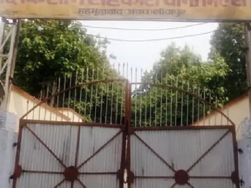 महमूदाबाद चीनी मिल ने सबसे कम 22 लाख कुंतल गन्ना खरीदा था किसानों का 15 करोड़ बकाया