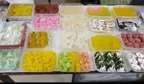 नवरात्र के लिए आगरा के पेठा बाजार में तैयारी शुरू देश के अलग-अलग शहरों से आने लगे ऑर्डर नवरात्र में चार गुना बढ़ जाती है पेठे की मांग