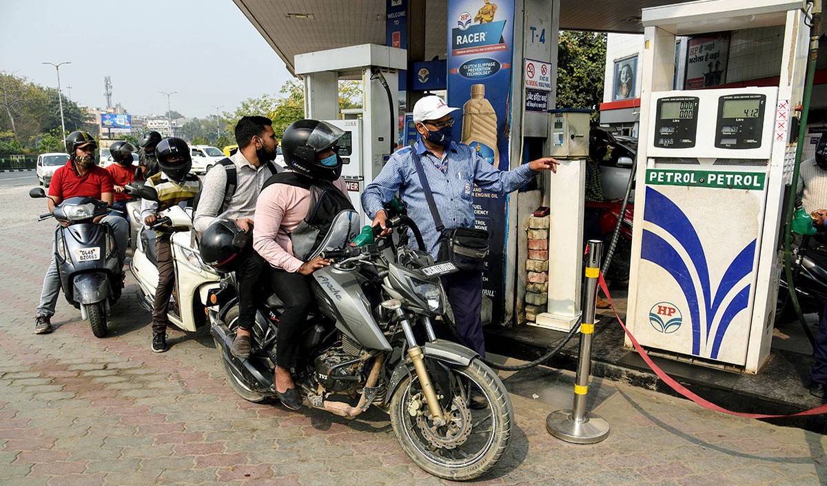 चुनाव खत्म महंगाई शुरू पेट्रोल-डीजल-एलपीजी के दामों में वृद्धि पर भड़का विपक्ष