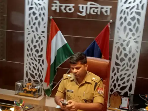 मेरठ में बिना OTP वॉट्सऐप हैक कर रहे जालसाज नेटवर्क इश्यू बताकर डायल कराते हैं स्पेशल कोड