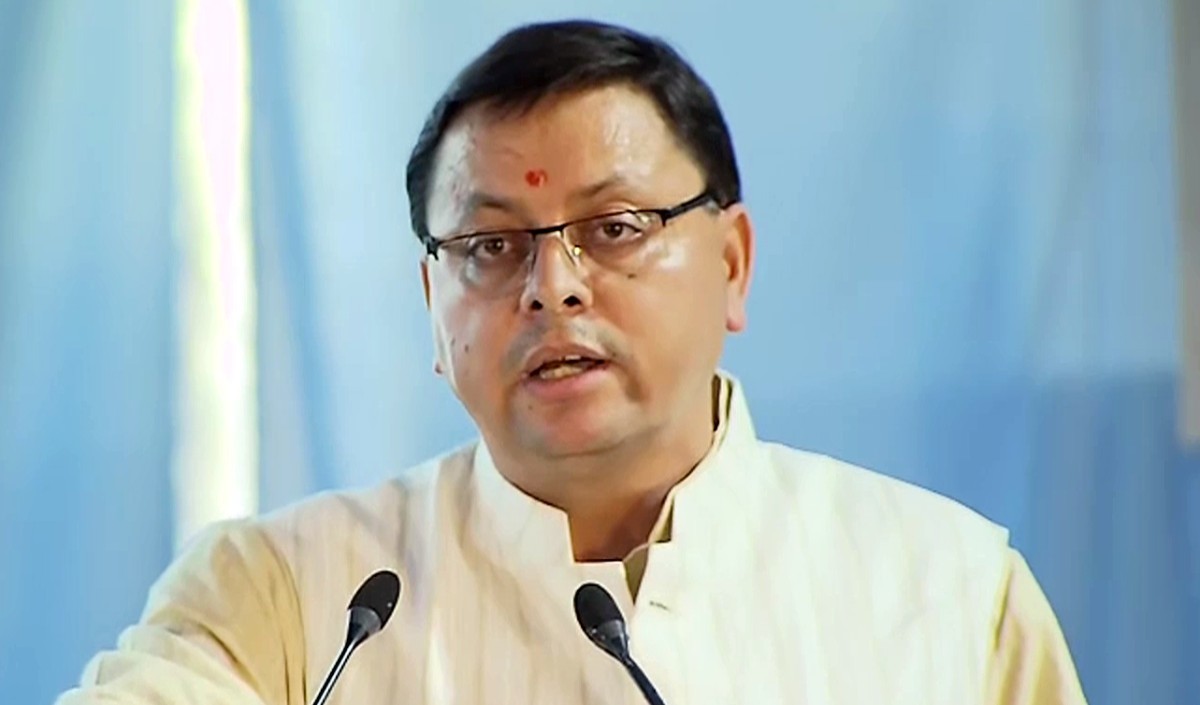 6 विधायक पुष्कर सिंह धामी के लिए सीट छोड़ने को तैयार अब कहां से लड़ेंगे चुनाव 6 महीने के भीतर सदन की सदस्यता लेना जरूरी