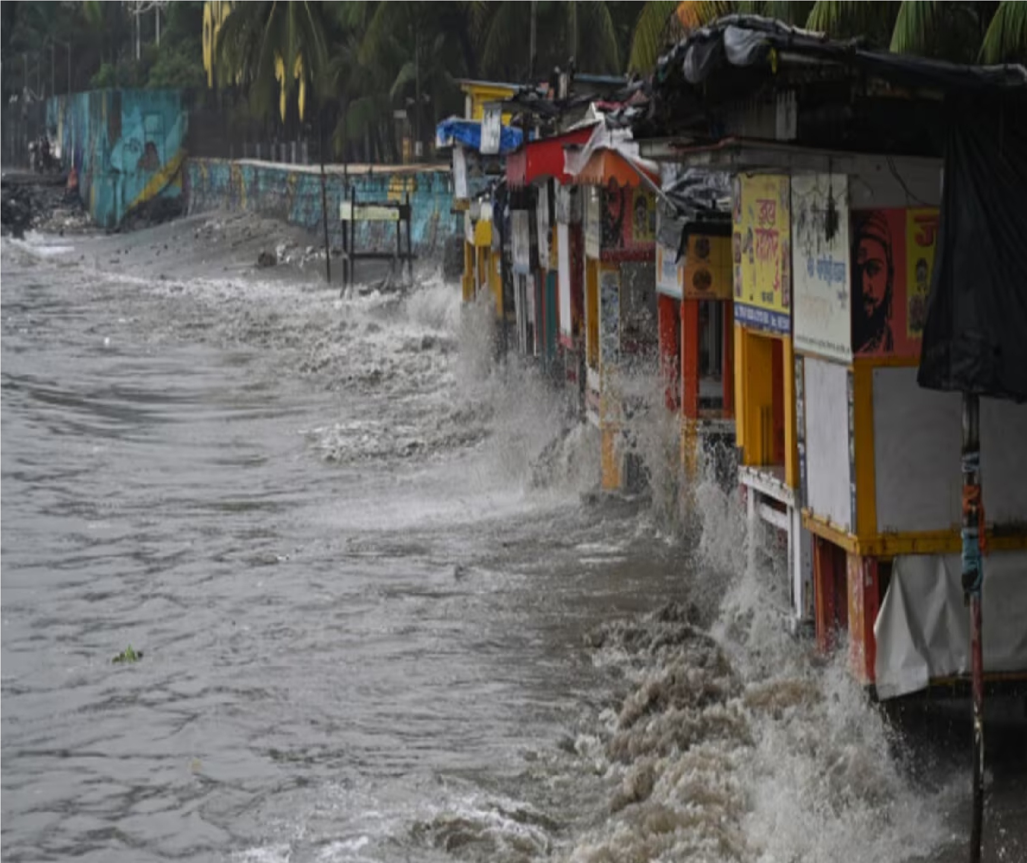 New Delhi: कूलर बाहर खिड़की पर लगा रखा है, क्या बारिश पहुंचा सकती है नुकसान?