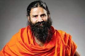 पूर्व अभिनेत्री ममता कुलकर्णी बनी महामंडलेश्वर, तो भड़क गए बाबा रामदेव, कहा- भोल विलास....