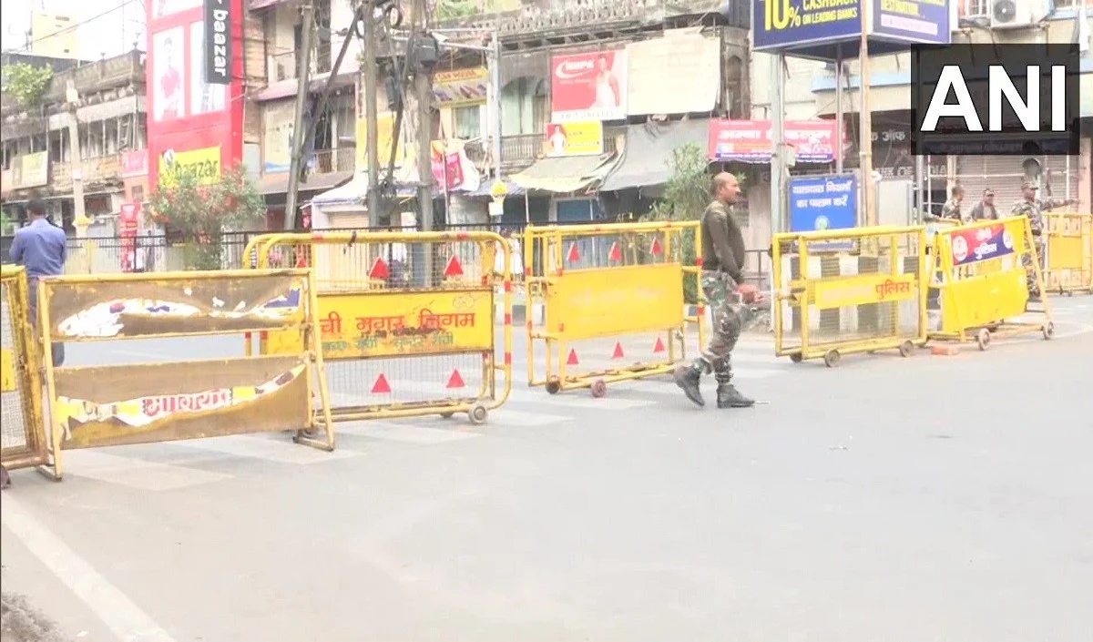 सिटी SP ने कहा- पहले गोली भीड़ ने चलाई फिर हमने जवाबी कार्रवाई की