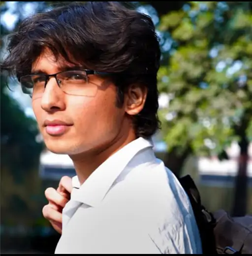 हूबहू शाहिद कपूर का कॉपी है उनका हमशक्ल