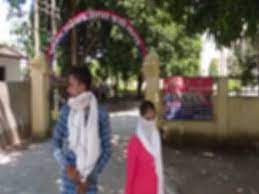 कुशीनगर में न्याय की आश में भटक रहे भाई-बहन 4 दिन तक बंधक बनाकर किया था रेप