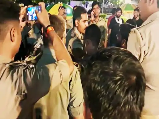 IMS-BHU के रंगारंग इवेंट में मारपीट 5 घायल