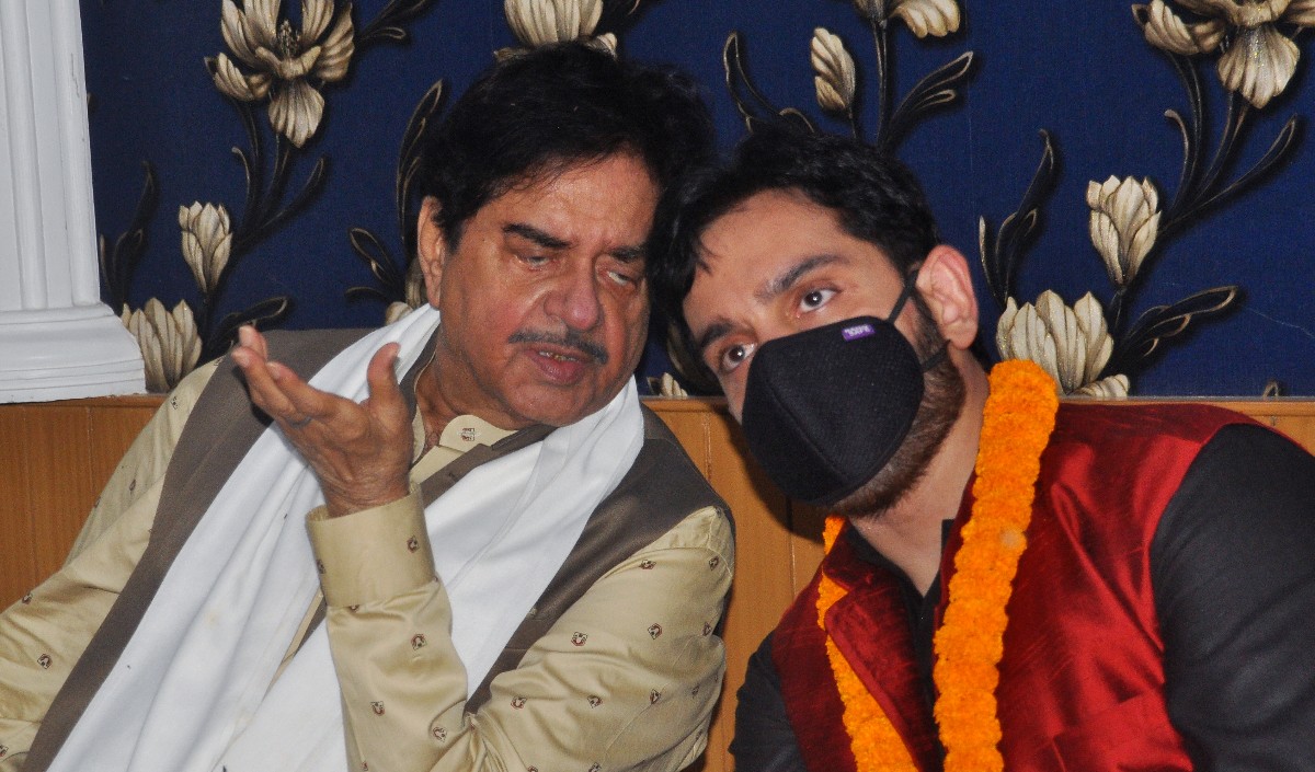 प्रधानमंत्री वाराणसी से चुनाव लड़ सकते हैं तो मैं आसनसोल से क्यों नहीं : शत्रुघ्न