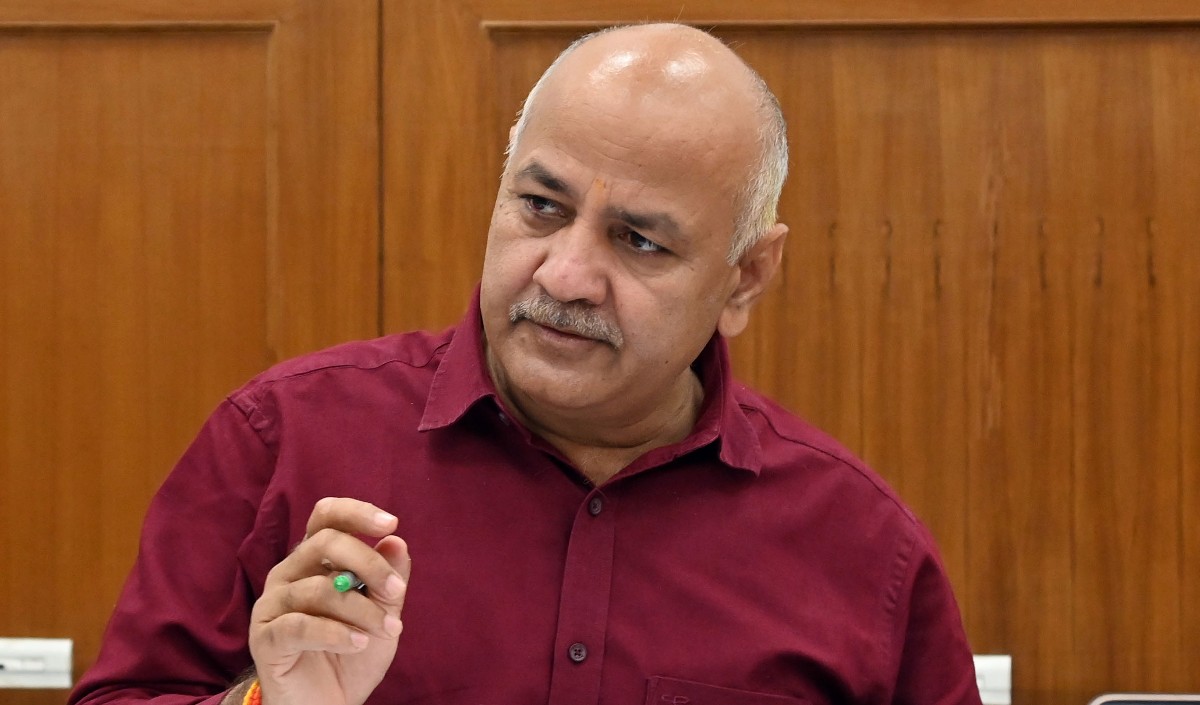 इशारो इशारो में सिसोदिया ने साधा अमित शाह पर निशाना बोले- आप के बढ़ते कदमों से डरी हुई है भाजपा