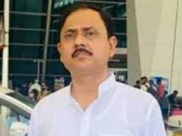 सुल्तानपुर के डॉ. संदीप शुक्ला काे आप से मिला टिकट