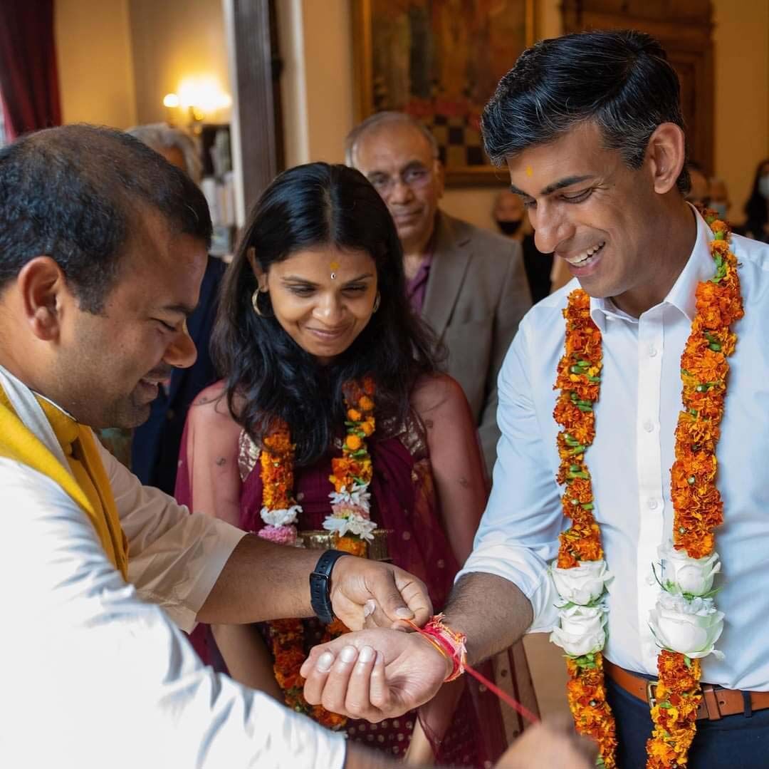 सुनक सरकार का बड़ा कदम: PAK में हिंदू लड़कियों की मुस्लिमों से जबरन शादी करवाने वाले मौलवी पर लगाया बैन