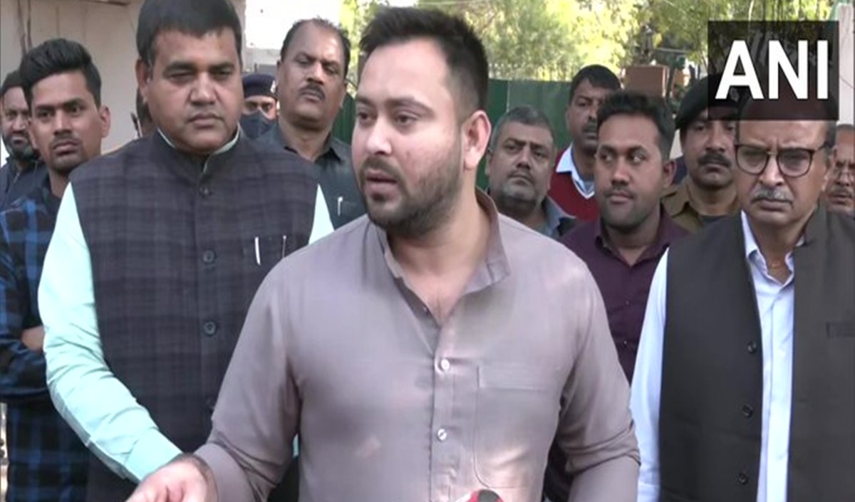 तेजस्वी ने नीतीश सरकार पर सांप्रदायिक विभाजनकारी एजेंडे को आगे बढ़ाने का आरोप लगाया