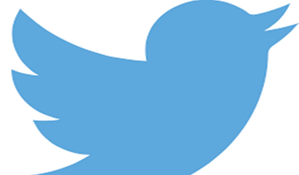 ममता ने राज्यपाल को ट्विटर पर ब्लॉक किया धनखड़ ने मुख्यमंत्री को व्हाट्सऐप पर संदेश भेजा