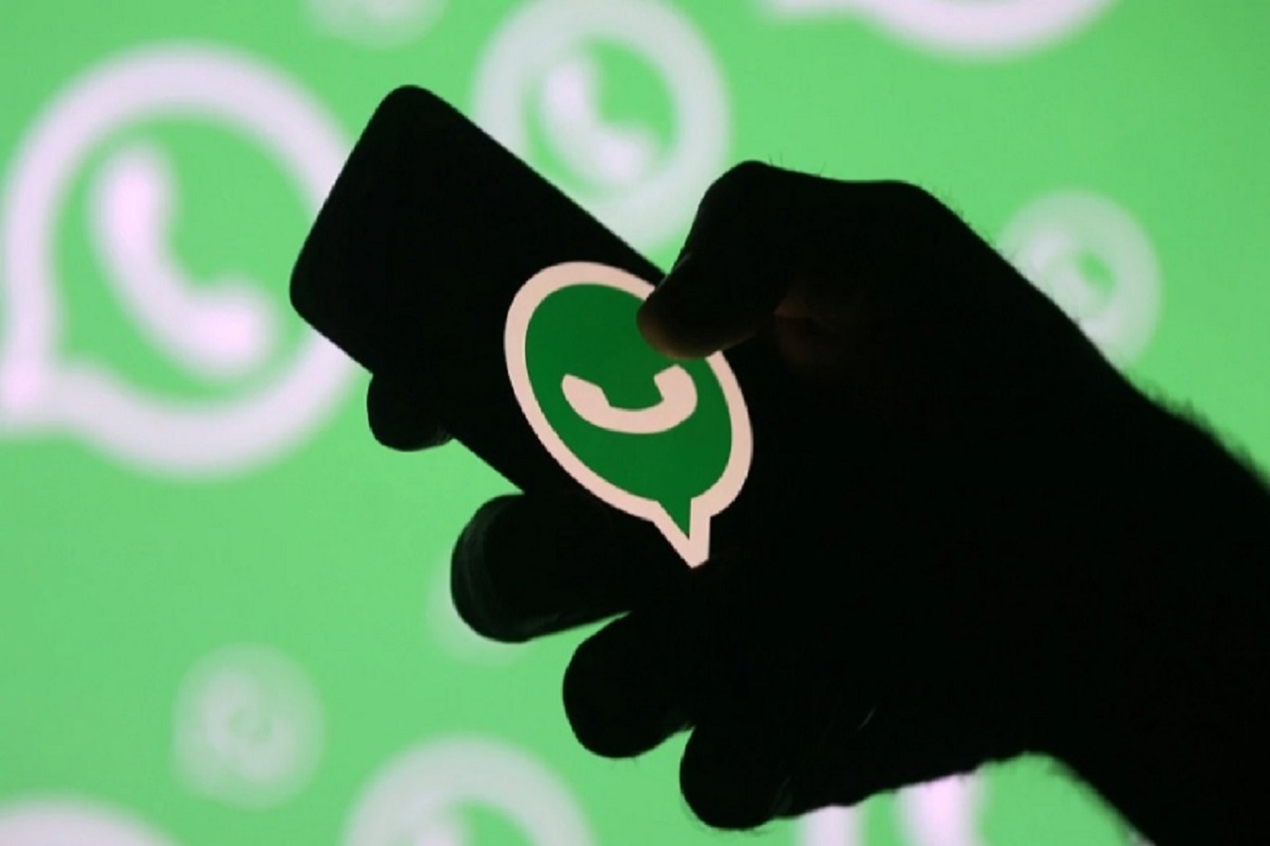  WhatsApp पर ऐसा फीचर भी है क्या, फोन की स्टोरेज को कर देगा खाली