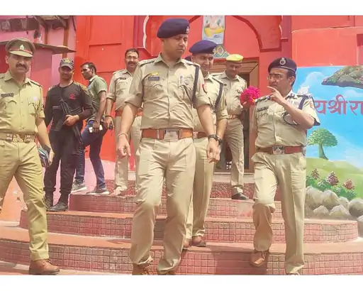 अयोध्या में 11 बजे पहुंच रहे वाइस प्रेसीडेंट रामलला और हनुमानगढ़ी में दर्शनकर संतों से मिलेंगे मंदिर निर्माण देखेंगे सजाए गए मंदिर