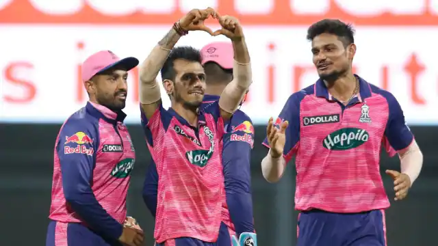 New Delhi: चेस खिलाड़ी से लेकर IPL तक का सफर; ऐसे बना नंबर-1 गेंदबाज